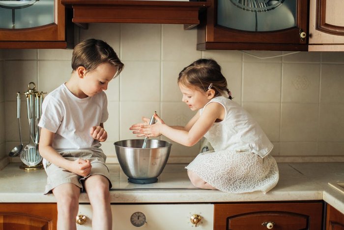 siblings mixing bowl